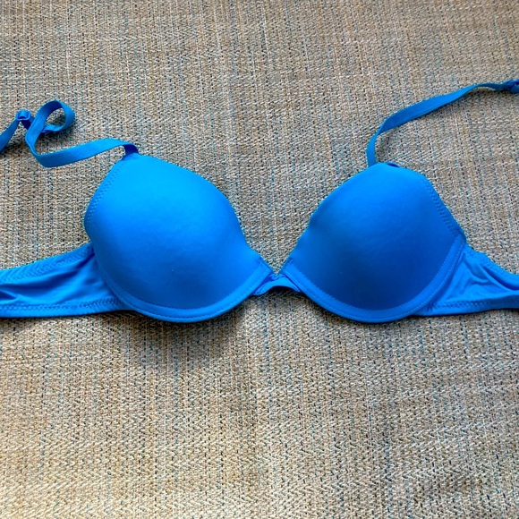 Blue bra - Picture 1 of 2